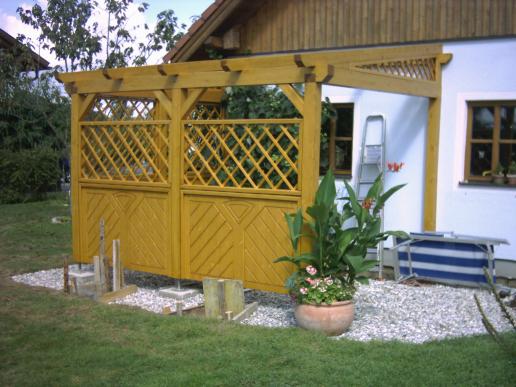 Pergola mit Sattelbalken 010