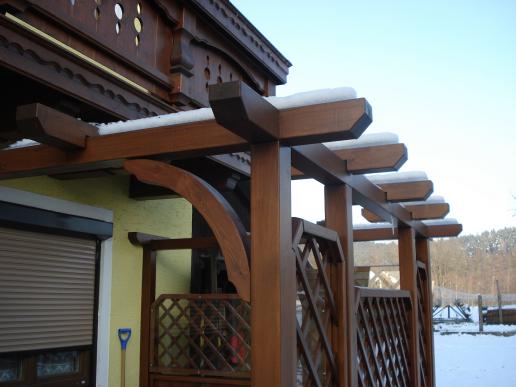 Pergola mit Sattelbalken 018